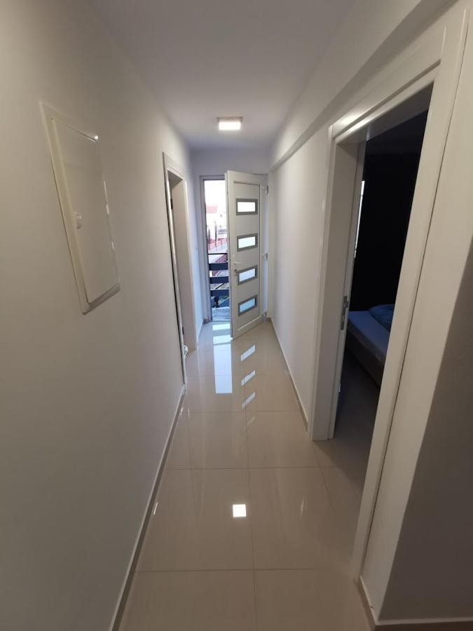 Elizabeta Deluxe Rooms Biograd Na Moru Bagian luar foto