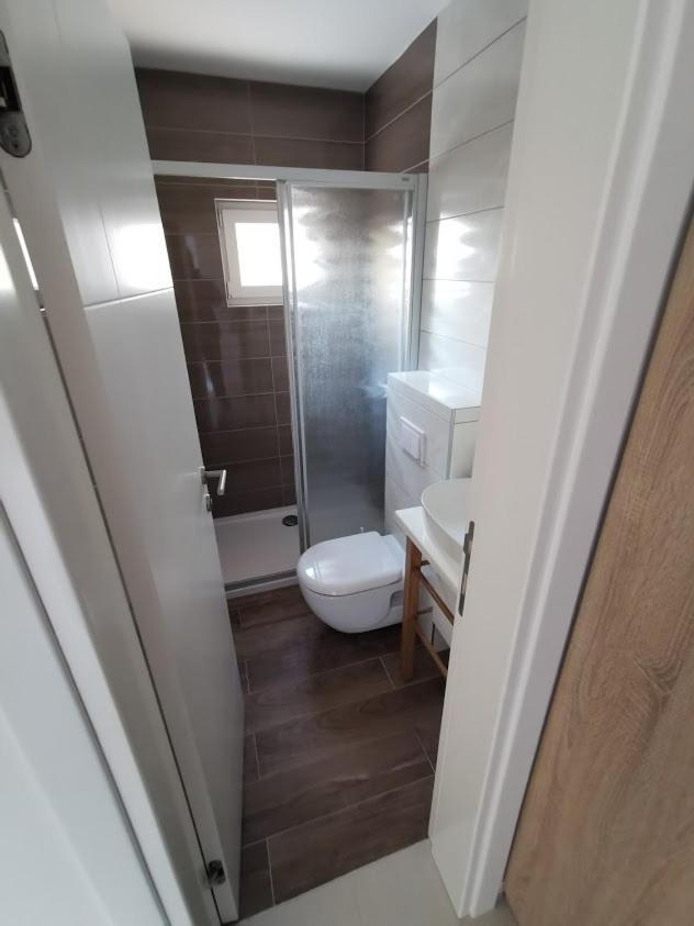 Elizabeta Deluxe Rooms Biograd Na Moru Bagian luar foto