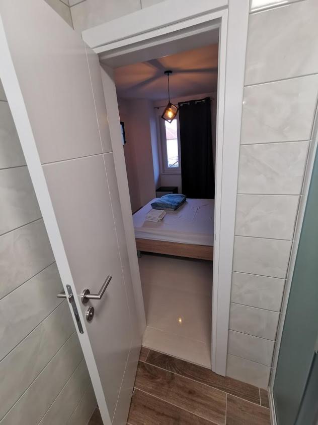 Elizabeta Deluxe Rooms Biograd Na Moru Bagian luar foto