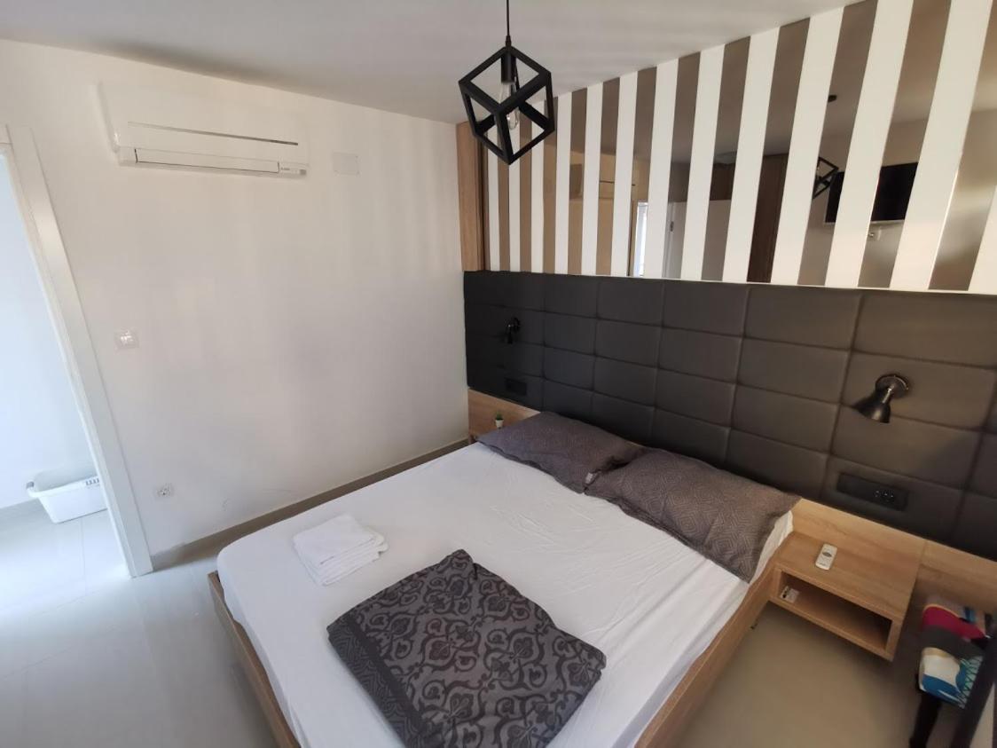 Elizabeta Deluxe Rooms Biograd Na Moru Bagian luar foto