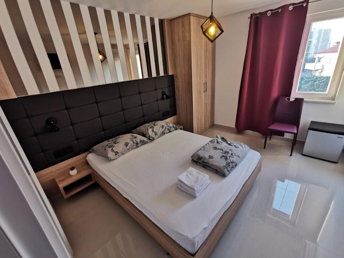 Elizabeta Deluxe Rooms Biograd Na Moru Bagian luar foto
