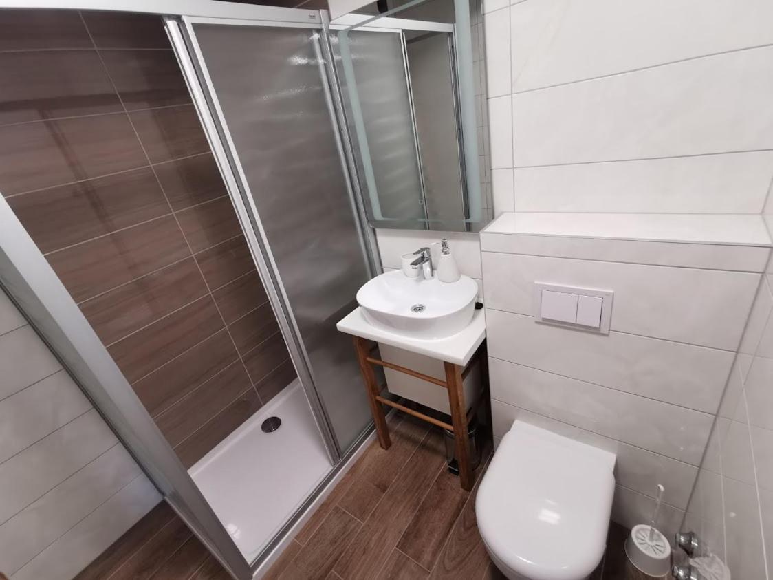 Elizabeta Deluxe Rooms Biograd Na Moru Bagian luar foto