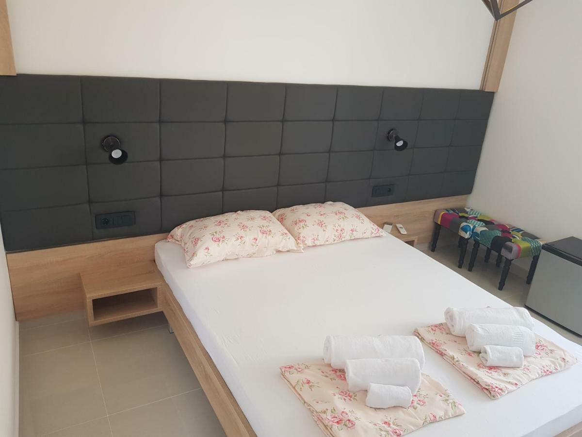 Elizabeta Deluxe Rooms Biograd Na Moru Bagian luar foto